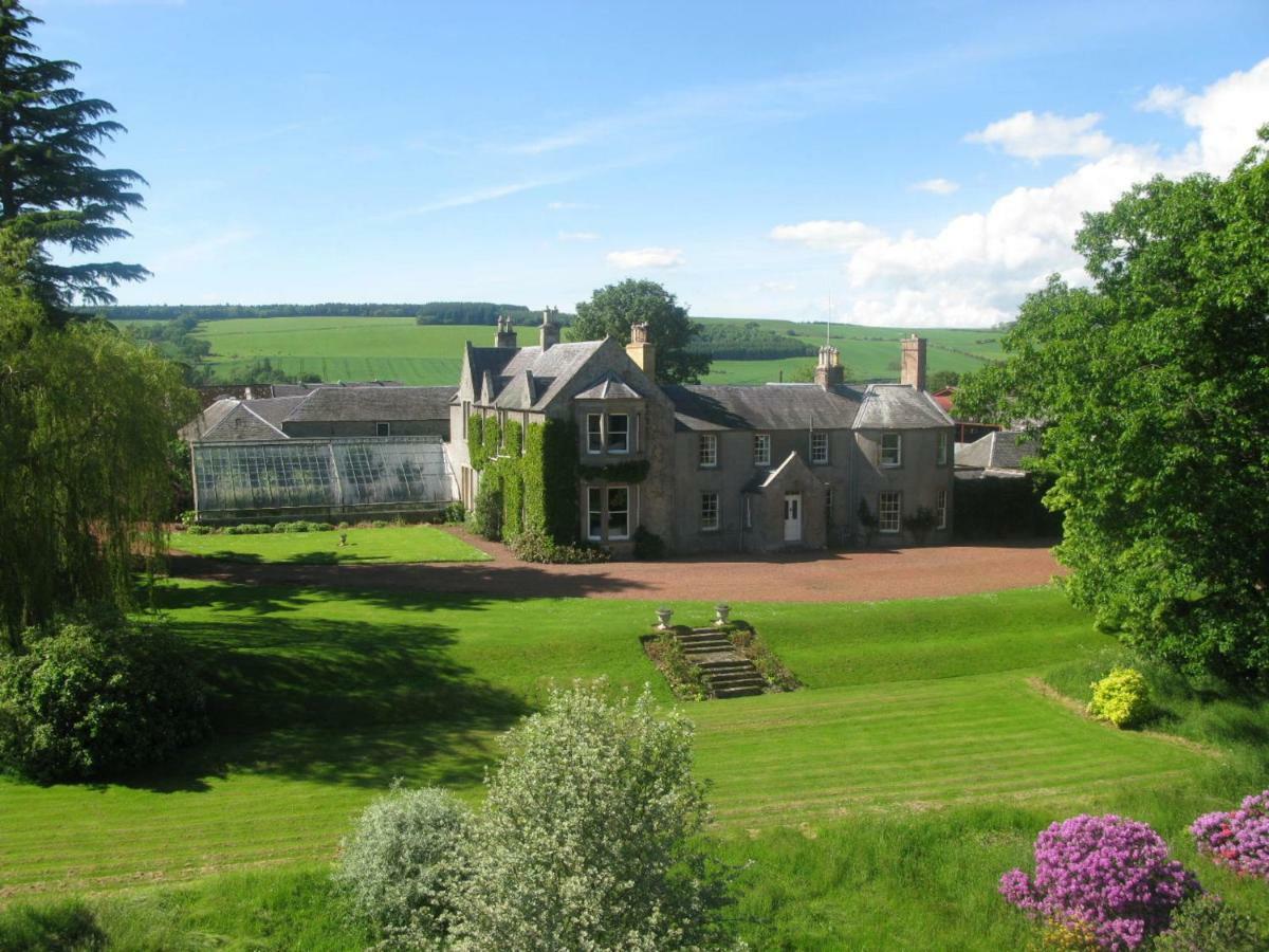 Newton Farmhouse B & B เจ๊ดบะระ ภายนอก รูปภาพ